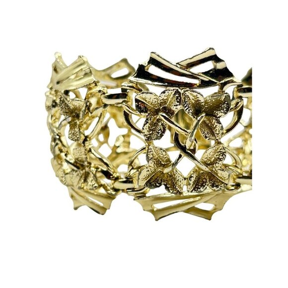 Vintage Gold Tone Filigree Clover Floral Leaf Bracelet Oversized Statement Gaudy - Picture 2 of 5